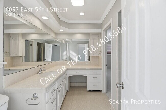 Building Photo - 6097 E 56th St