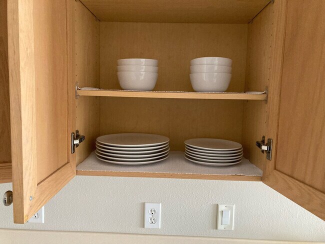 Building Photo - 4015 W 7th St