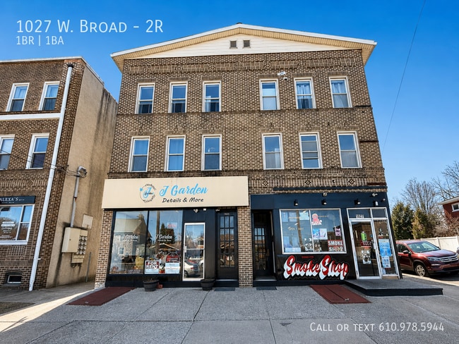 Building Photo - 1027 W. Broad-2R