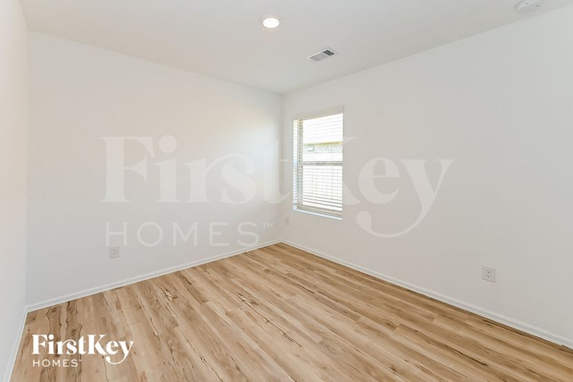 Building Photo - 8814 Bar Hbr Dr