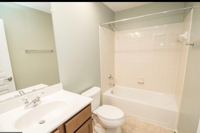 Building Photo - 23141 Foxglove Way