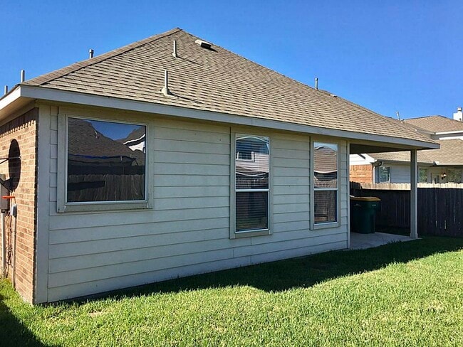 Building Photo - 6343 Richland Hills Dr
