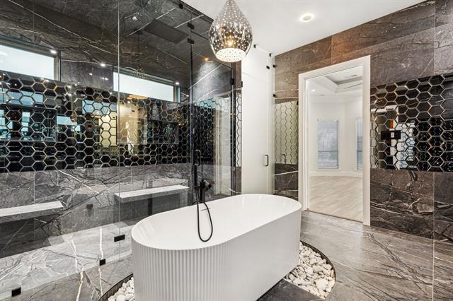 Building Photo - 1229 Strathmore Dr