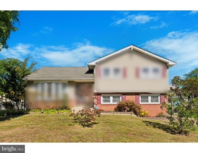 Building Photo - 318 Ashbourne Rd