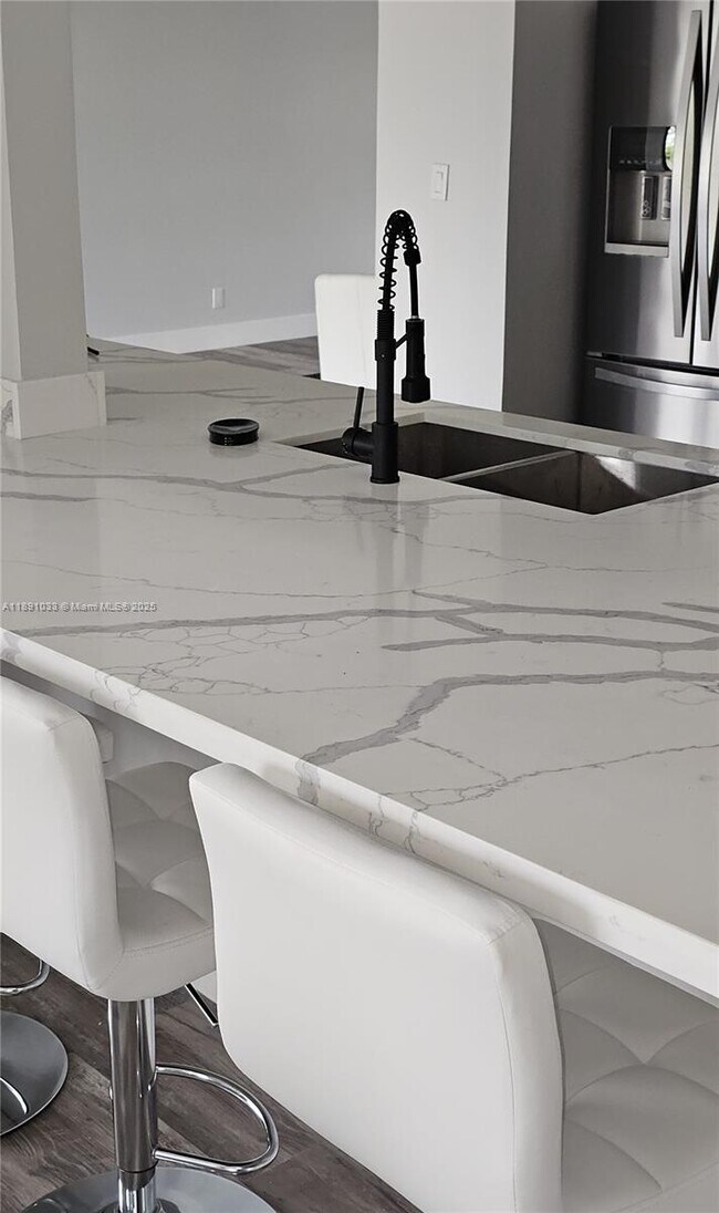 Building Photo - 2856 NW 10th Ave