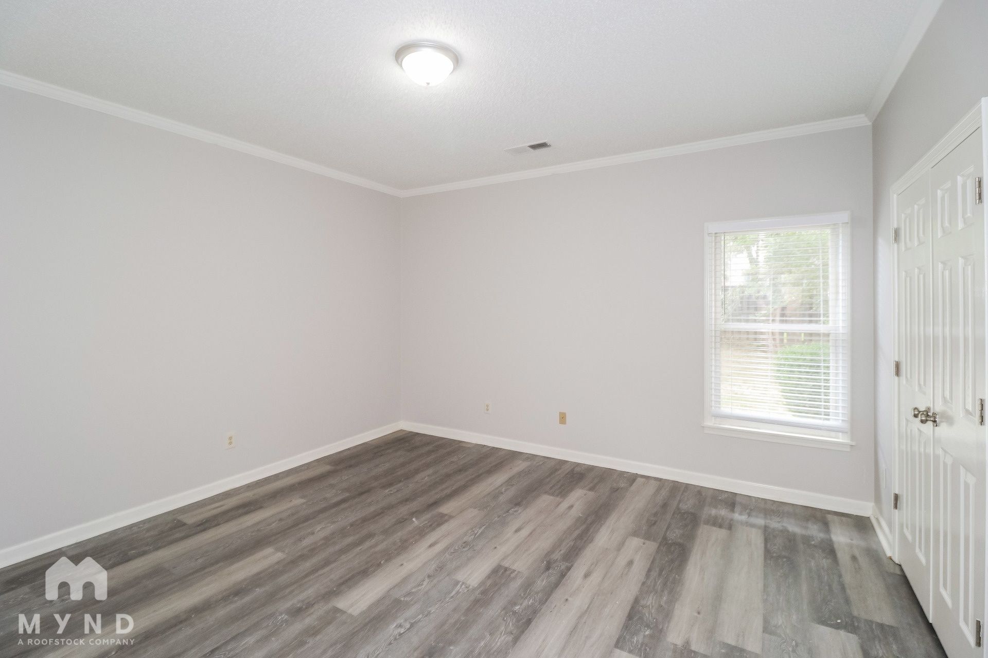 Building Photo - 1624 Wayside Cove