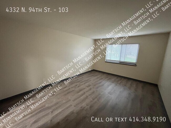 Building Photo - 4332 N 94th St