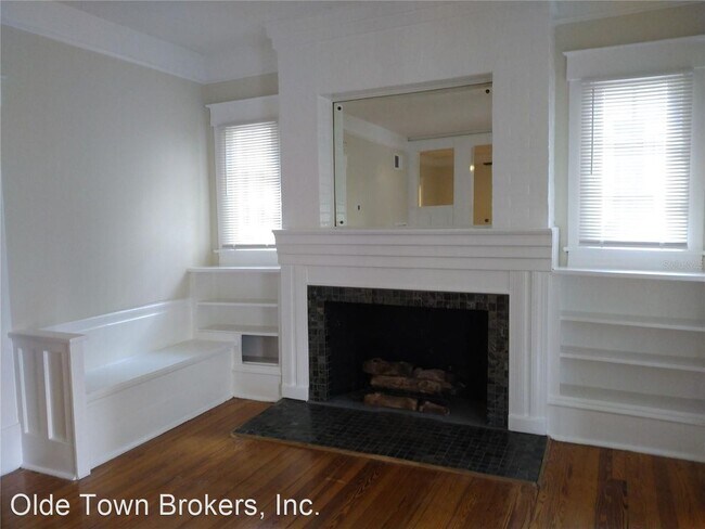 Building Photo - 1 br, 1 bath House - 404 E Anderson Street