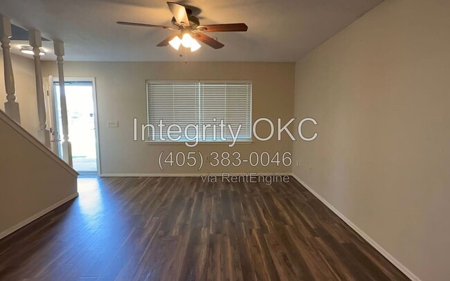 Building Photo - 2614 Elwood Dr
