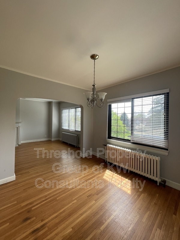 Building Photo - 2208 Arlington Ave