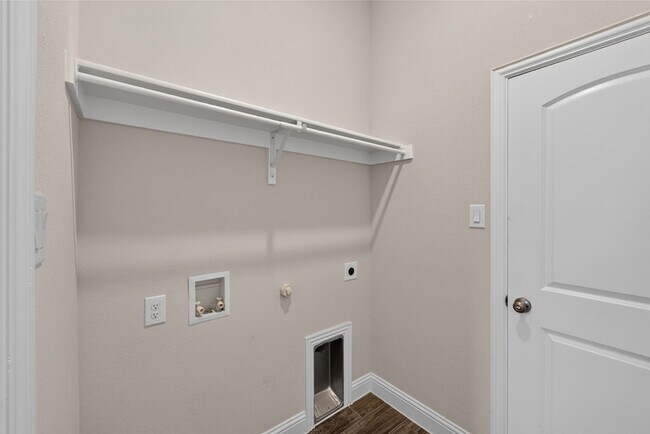 Building Photo - 2819 Diamondback Dr