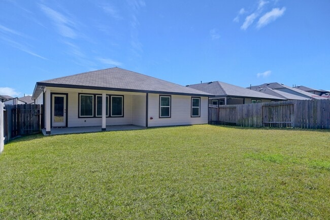 Building Photo - 14245 Wonder Lake Ln