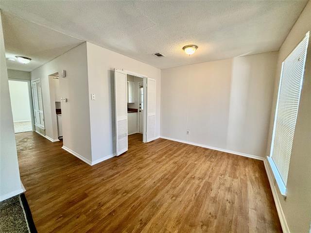 Building Photo - 800 Irwin Dr