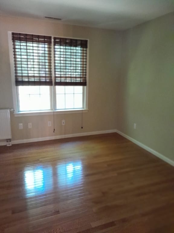 Building Photo - 373 Littlefield Ln