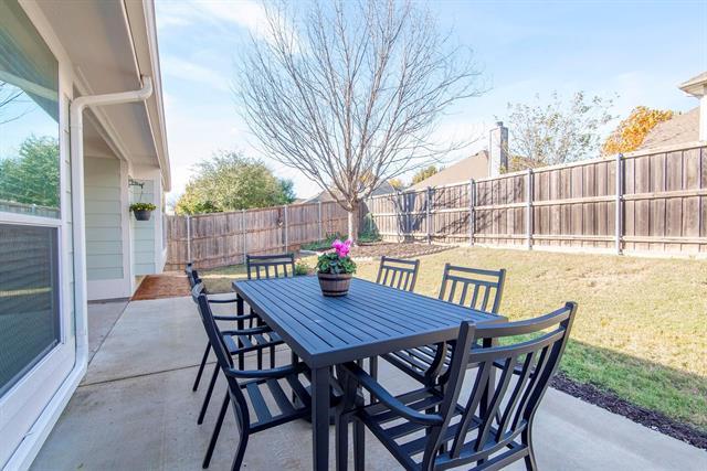 Building Photo - 9728 Hedge Bell Dr