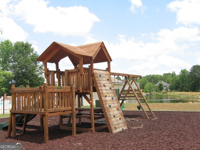 Building Photo - 30 Glenridge Dr