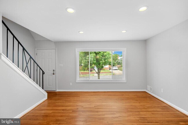 Building Photo - 125 N Grayson St
