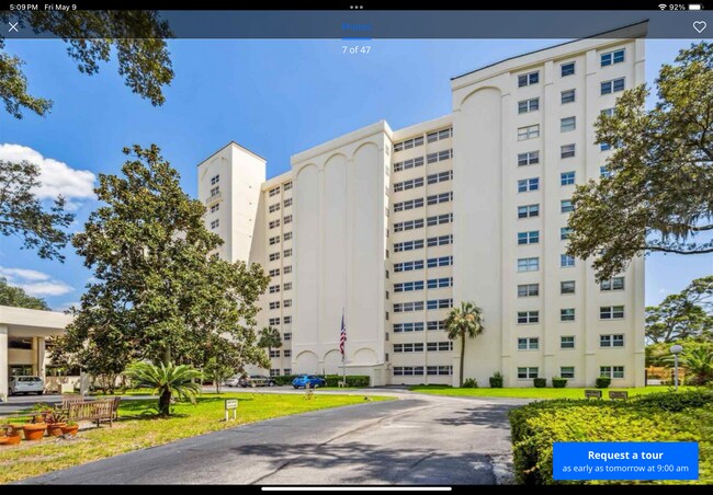 Building Photo - 615 Bayshore Dr