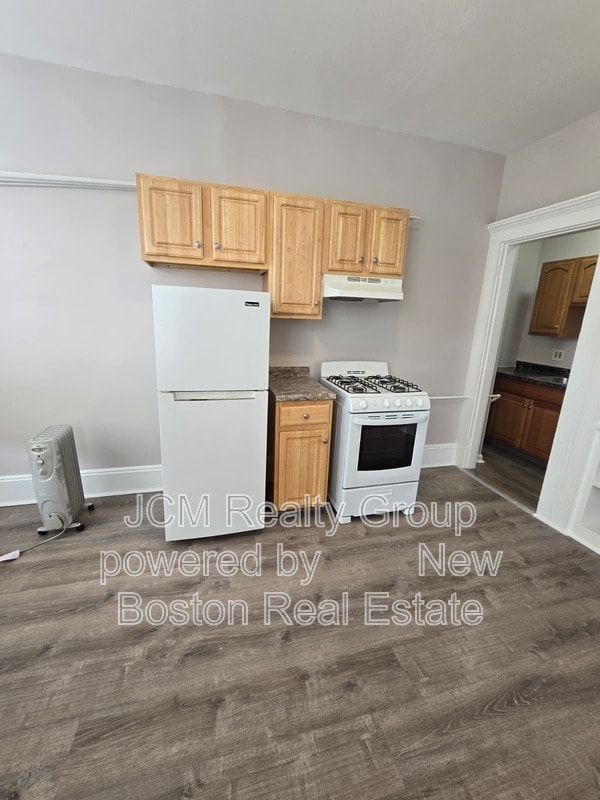 Building Photo - 124 Central Ave