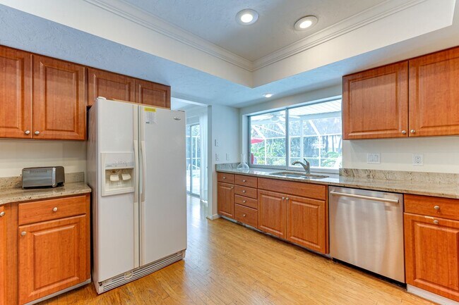 Building Photo - 1309 E Gate Dr