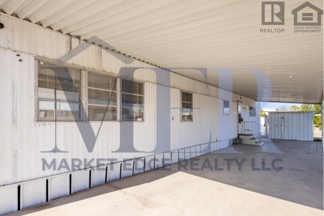 Building Photo - 2Bed/1Bath Mobile Home In Mesa! $1199 MOVE...