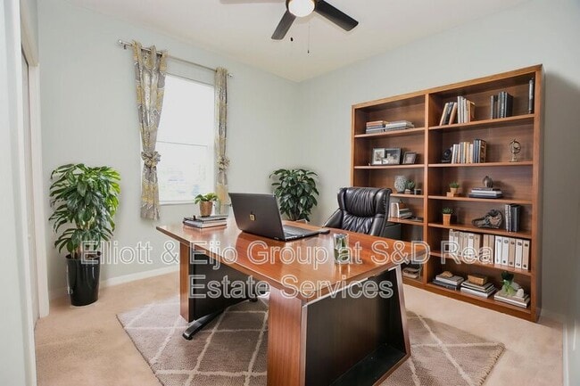 Building Photo - 5632 Aral Dr