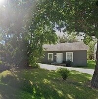 Building Photo - 2649 Royal Ave