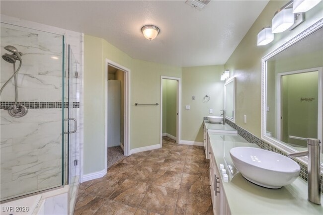 Building Photo - 3024 N Red Bay Way