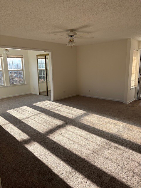 Building Photo - 2280 Andover Dr