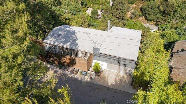 Building Photo - 2522 Zorada Dr
