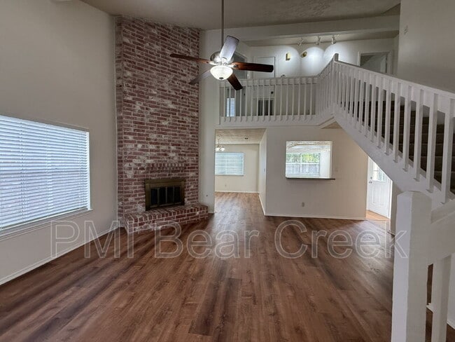 Building Photo - 9618 Yearling Cir