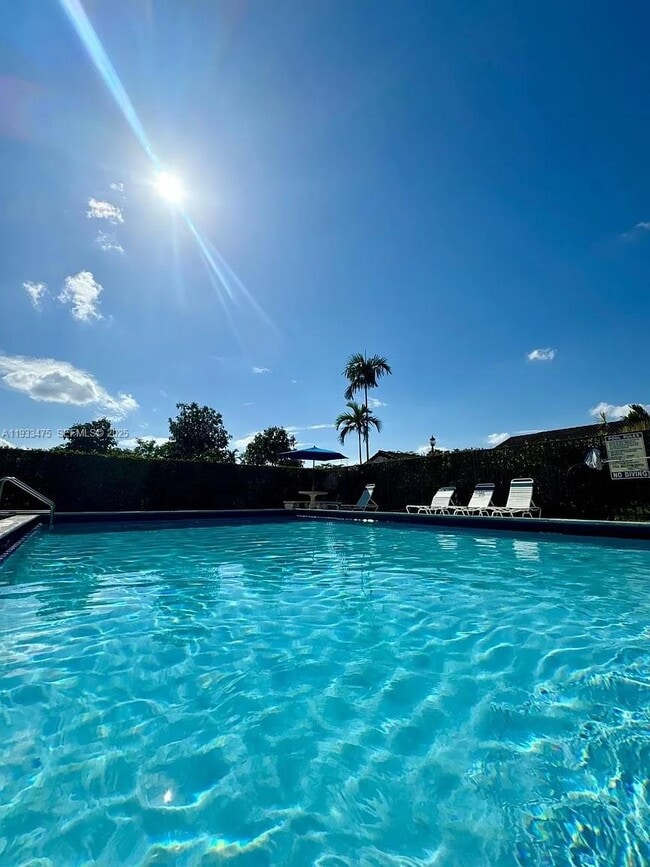 Building Photo - 14980 SW 49th Ln