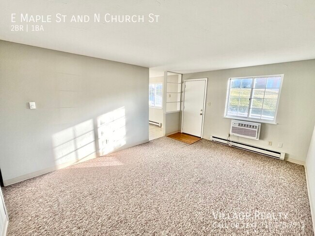 Building Photo - 361 E Maple St