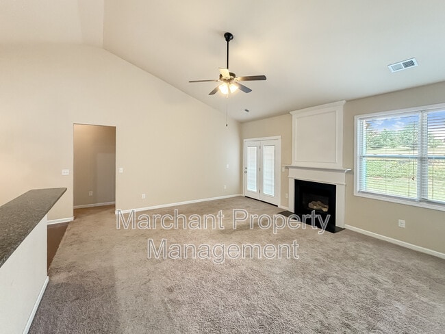 Building Photo - 159 Waltzing Vine Ln