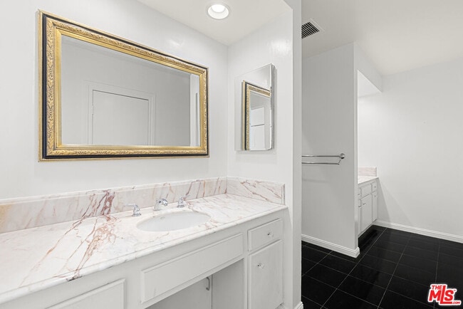 Building Photo - 10100 Empyrean Way
