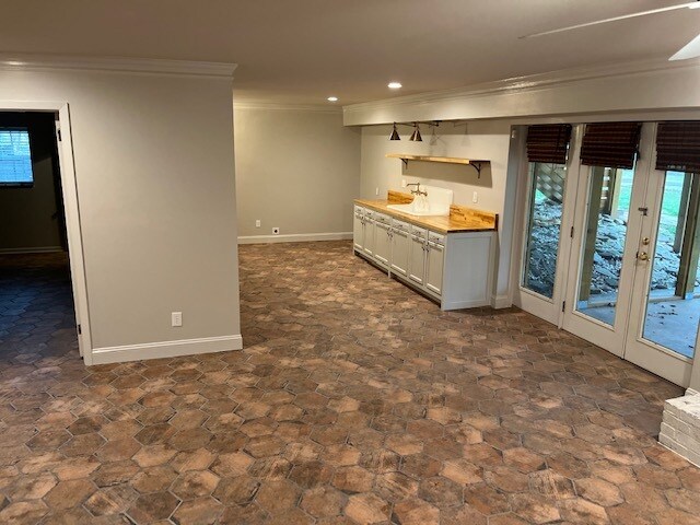 Building Photo - 8020 Lennox Dr NW