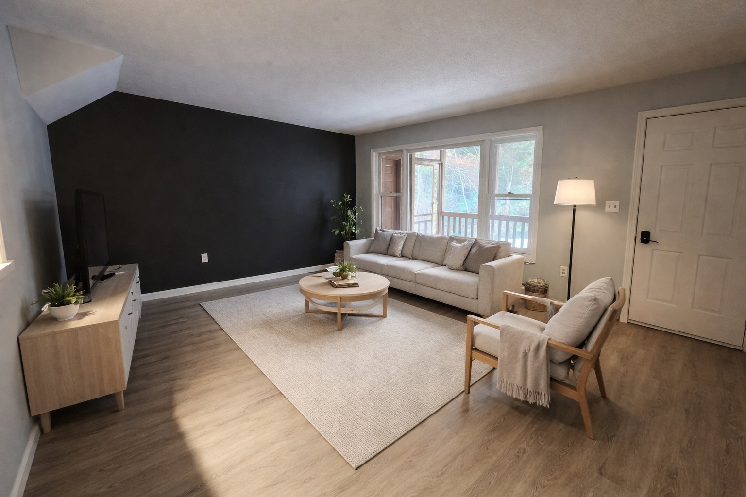 Building Photo - 205 Forest Dr