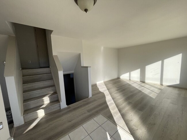 Building Photo - Beautifully Remodeled 3-Bedroom Home with Fenced Yard & Covered Parking