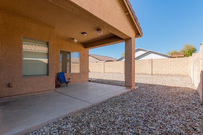 Building Photo - 17762 W Rimrock St