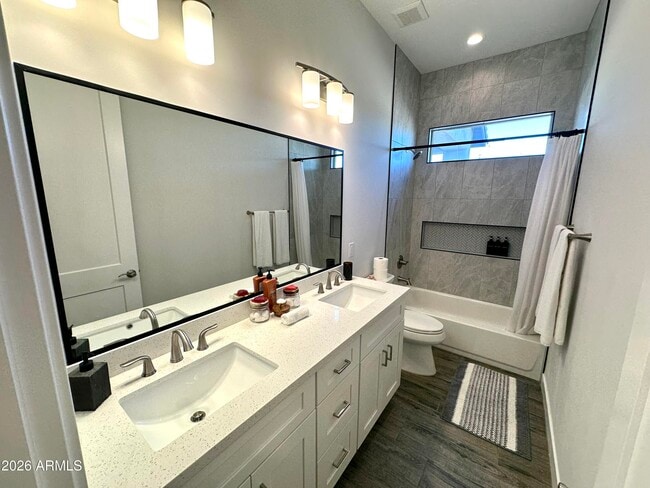 Building Photo - 15412 E Palo Brea Ln