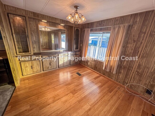 Building Photo - AVAILABLE AUGUST - Manufactured Home in 55...