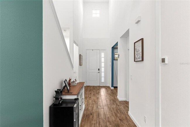 Building Photo - 2527 Natoma Blvd