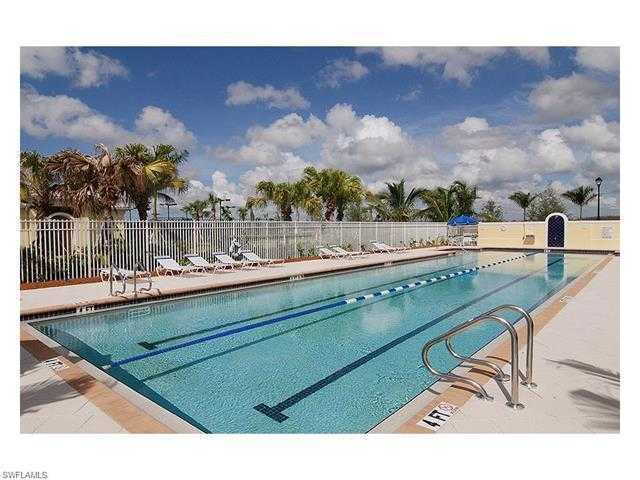 Building Photo - Elegant Furnished 3-Bedroom + Den Pool Home in VillageWalk of Bonita Springs – Available for Seas...