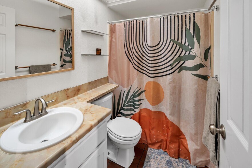 Building Photo - 4666 Mission Ave