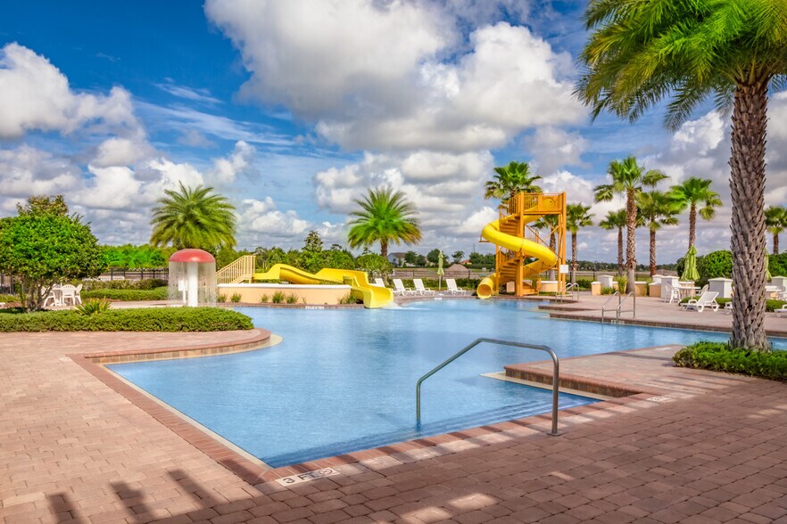 pool - 4137 Redbridge Loop