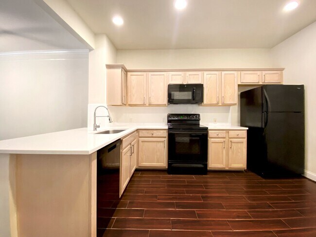 Building Photo - 54 Alderon Woods Pl