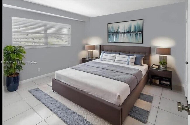 Building Photo - 1785 N Andrews Square