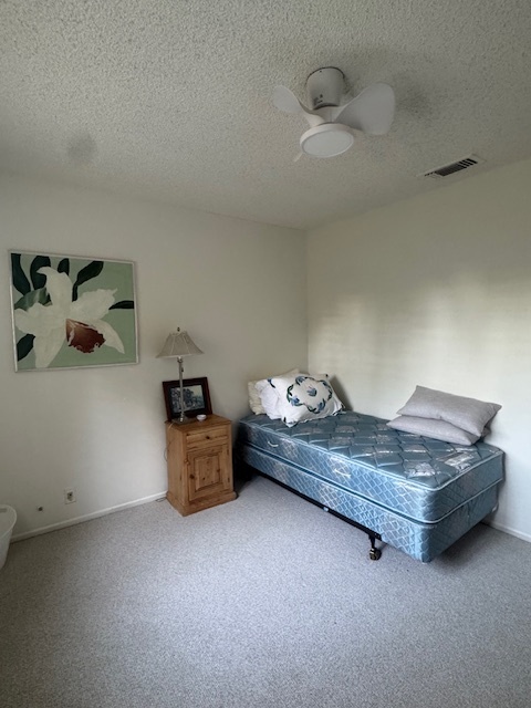Building Photo - 40351 Sugarbush Ct