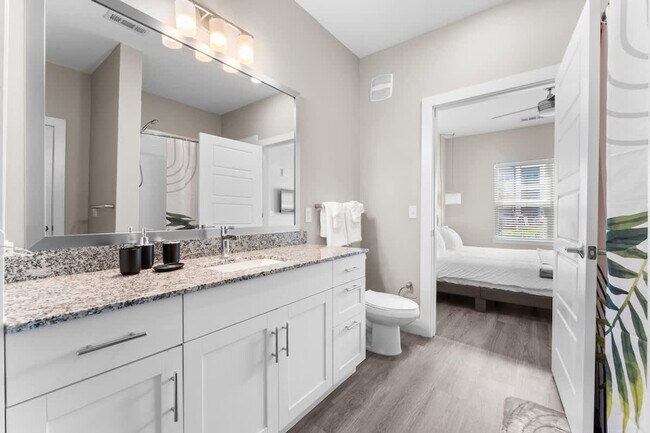 Building Photo - 12550 Windy Pointe Lp