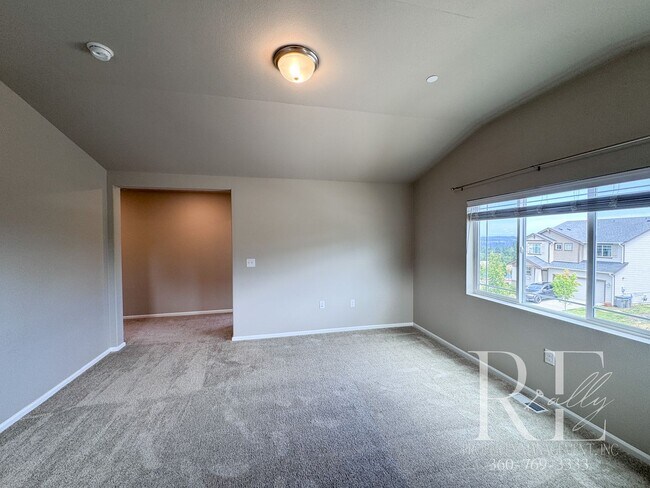 Building Photo - 1502 Baker Hts Lp